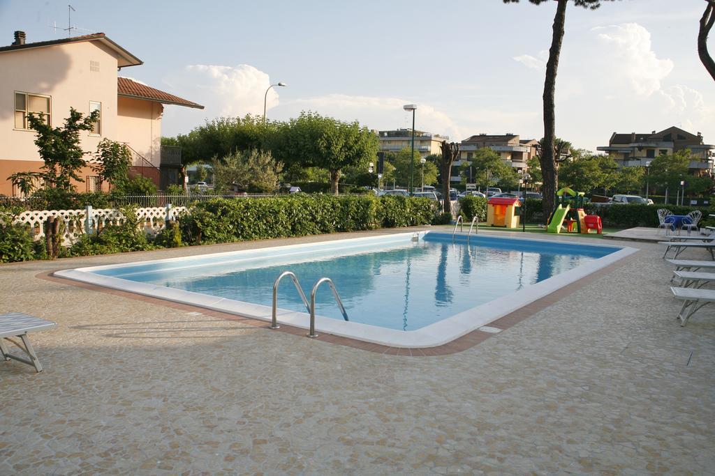 Hotel Primula Azzurra Cervia Extérieur photo